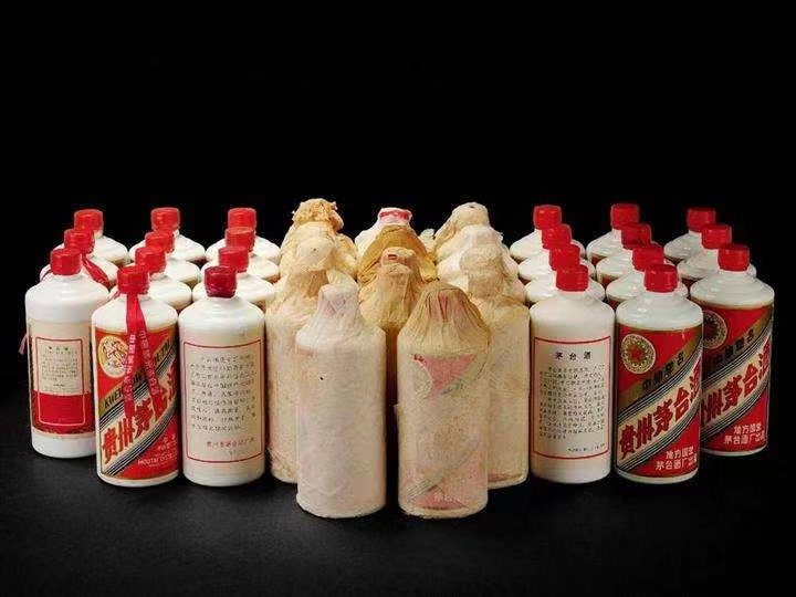 西峡老酒回收上门哪里回收(附近上门回收茅台酒）?